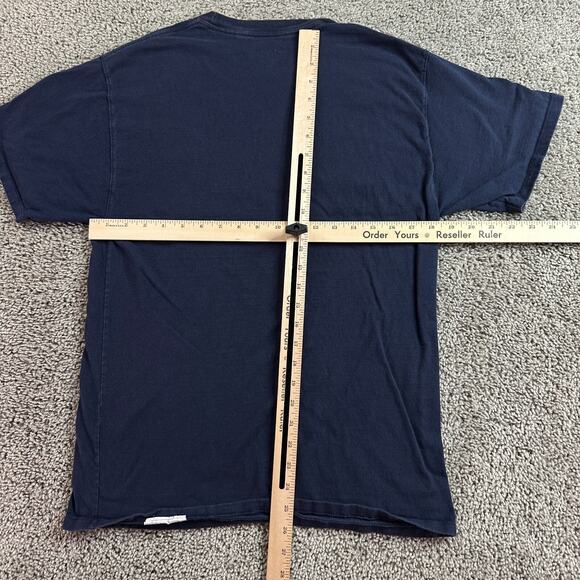 Champion Shirt Mens Medium Blue Signature World Flag Logo Short Sleeve FLAW - Picture 6 of 9